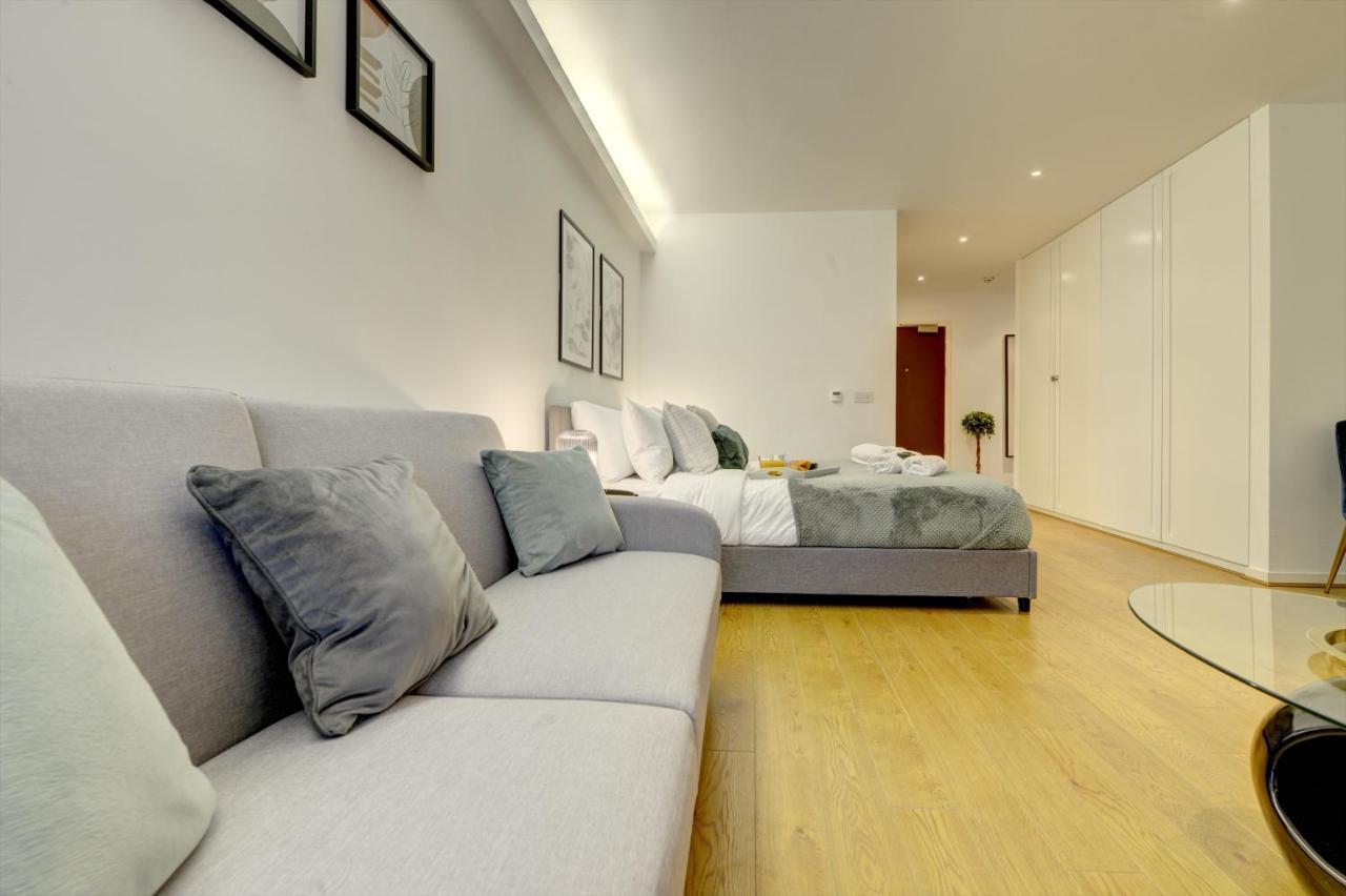 The Cube Studio I A Calm Executive Space In Centre Of I Pet-friendly I Eco-short Term Let By Silva * Birmingham
