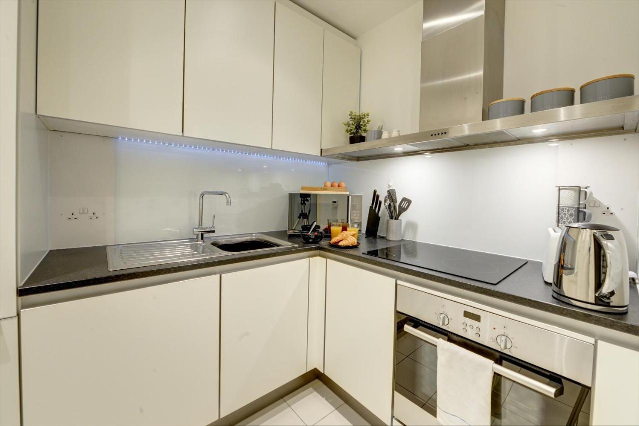 The Cube Studio I A Calm Executive Space In Centre Of I Pet-friendly I Eco-short Term Let By Silva * Birmingham