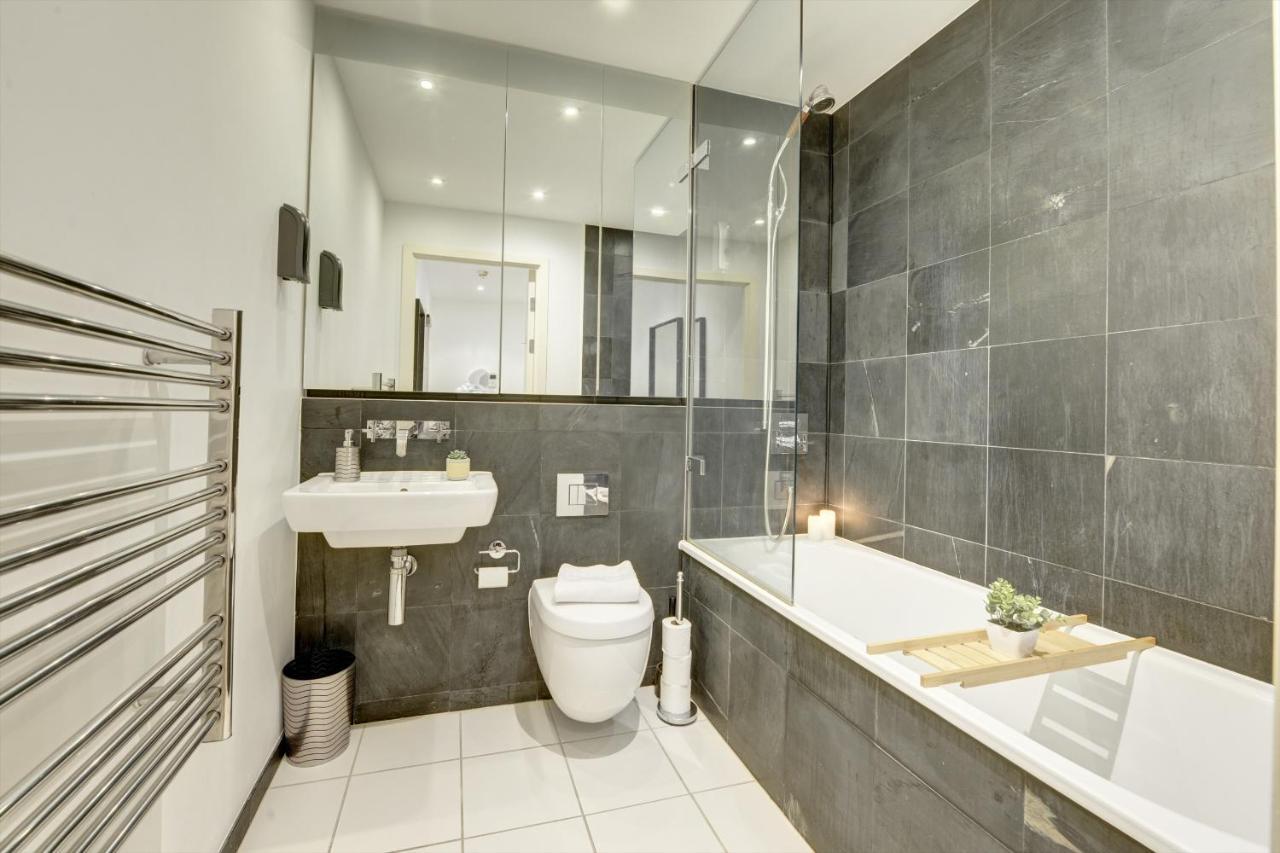 The Cube Studio I A Calm Executive Space In Centre Of I Pet-friendly I Eco-short Term Let By Silva Birmingham
